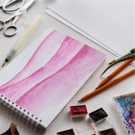 pastel sec cahier art artistique aquarelle ciseaux art-thérapie sara fée gagné charest